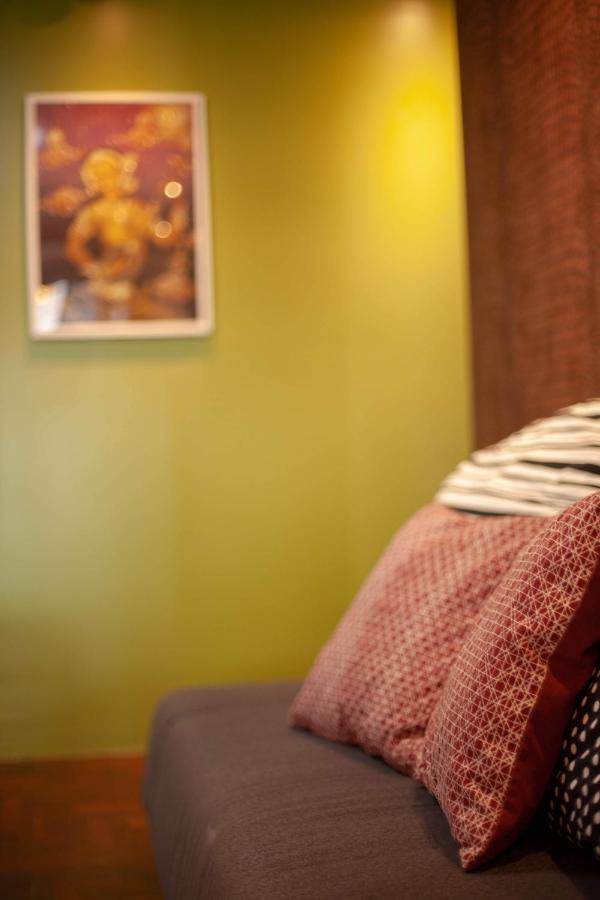 Clean Comfy Cozy Easy To Go Siam Paragon And Chatuchak Market 방콕 외부 사진